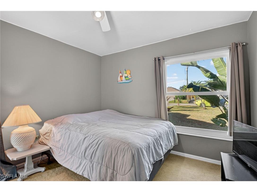 1105 SW 11th Place Cape Coral FL 33991 226000786 image15