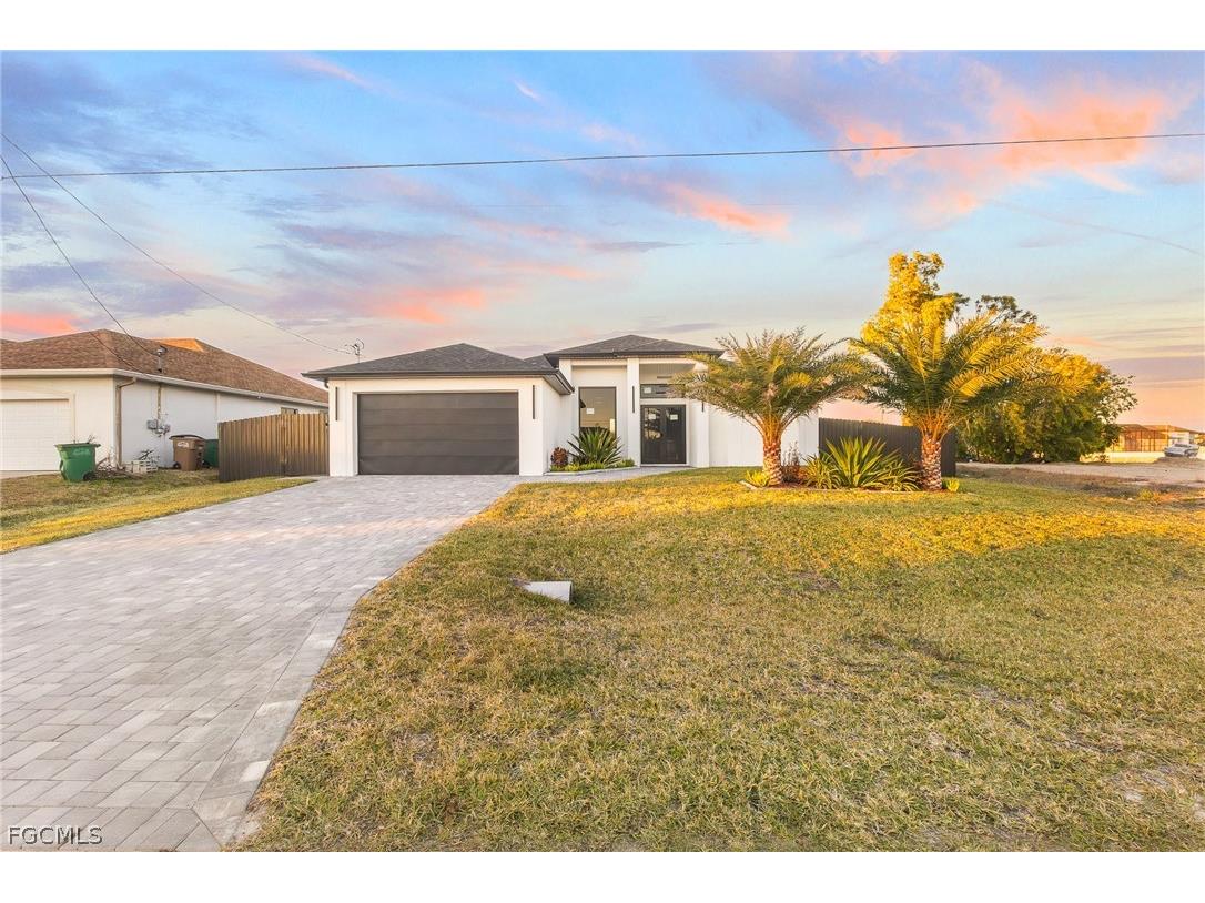 1105 SW 1st Terrace Cape Coral FL 33991 2026007245 image1