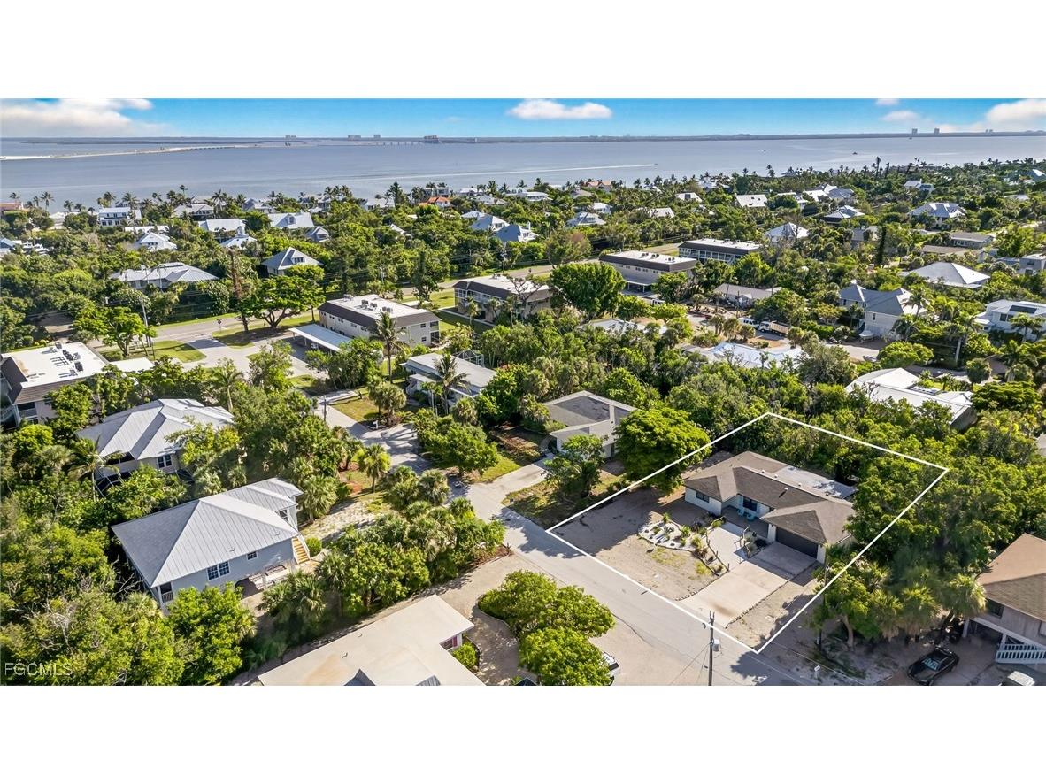 1105 Skiff Place Sanibel FL 33957 2025023197 image38