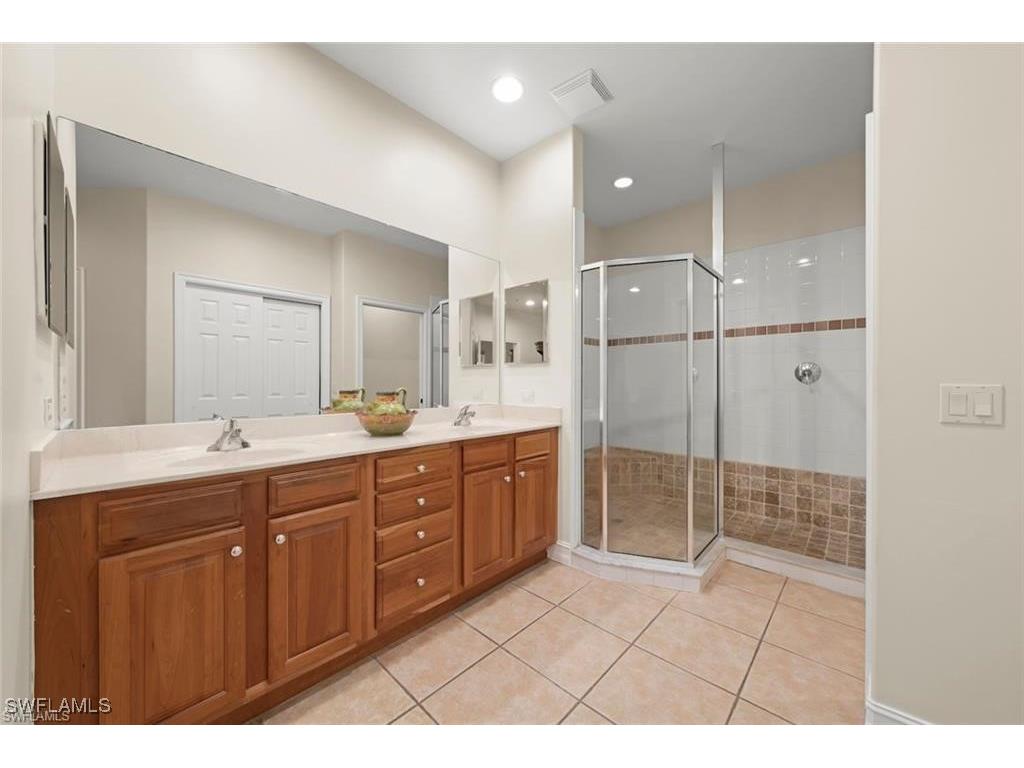 11053 Harbour Yacht Court #201 Fort Myers FL 33908 226000357 image12