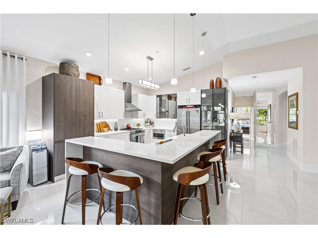 11053 Harbour Yacht Court #4 Fort Myers FL 33908 223068526 image1