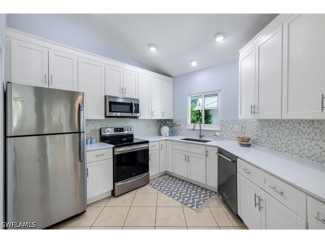 11054 Linnet Lane Naples FL 34119 226027231 image10