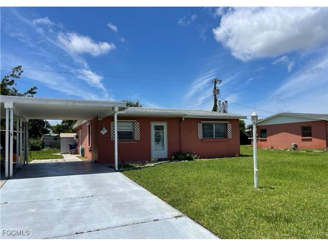 1106 Broad Street N Lehigh Acres FL 33936 2025004856 image1