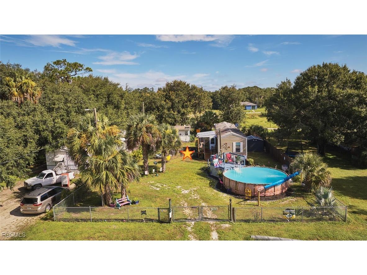 1106 Charles Street Moore Haven FL 33471 2025010150 image1