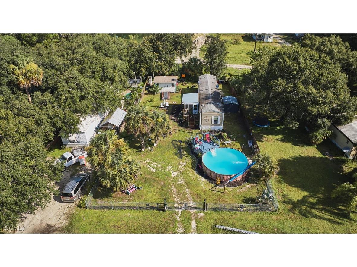 1106 Charles Street Moore Haven FL 33471 2025010150 image2