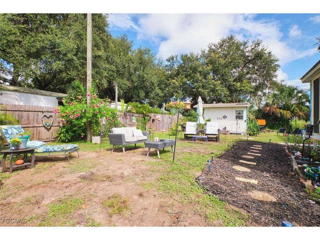 1106 Charles Street Moore Haven FL 33471 2025010150 image24