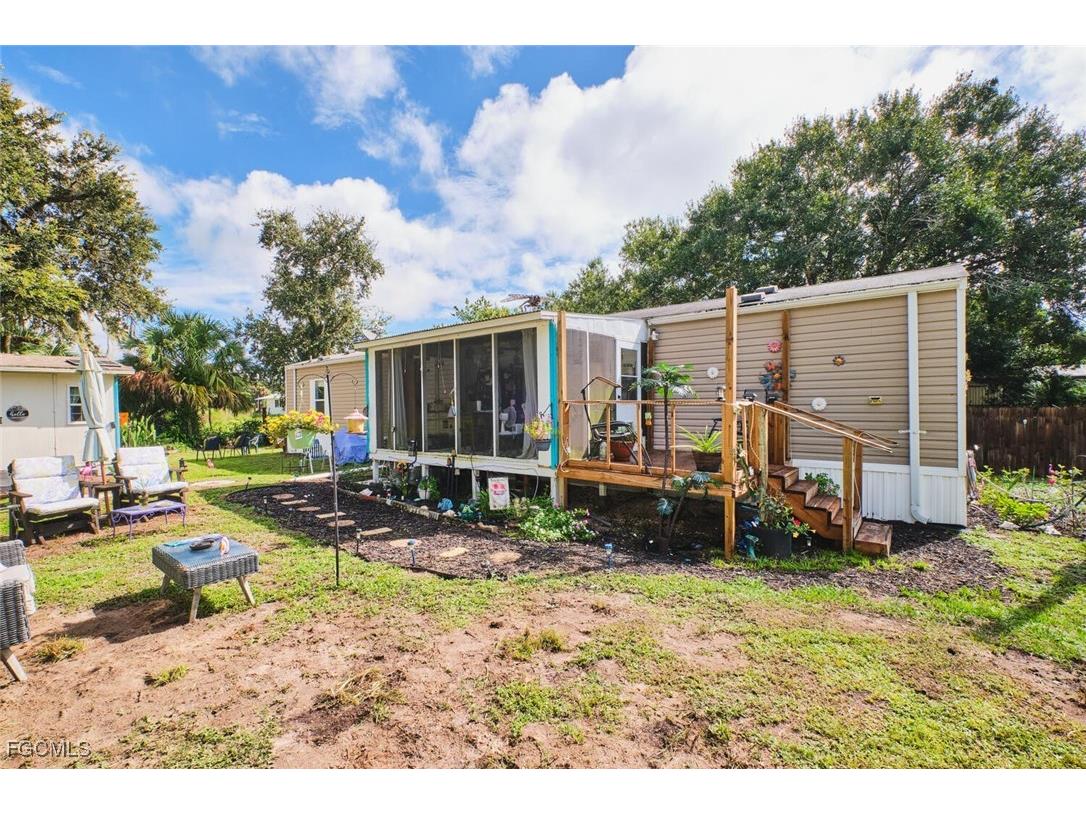 1106 Charles Street Moore Haven FL 33471 2025010150 image4