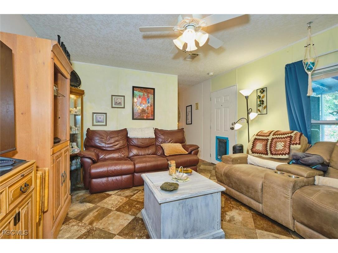 1106 Charles Street Moore Haven FL 33471 2025010150 image8