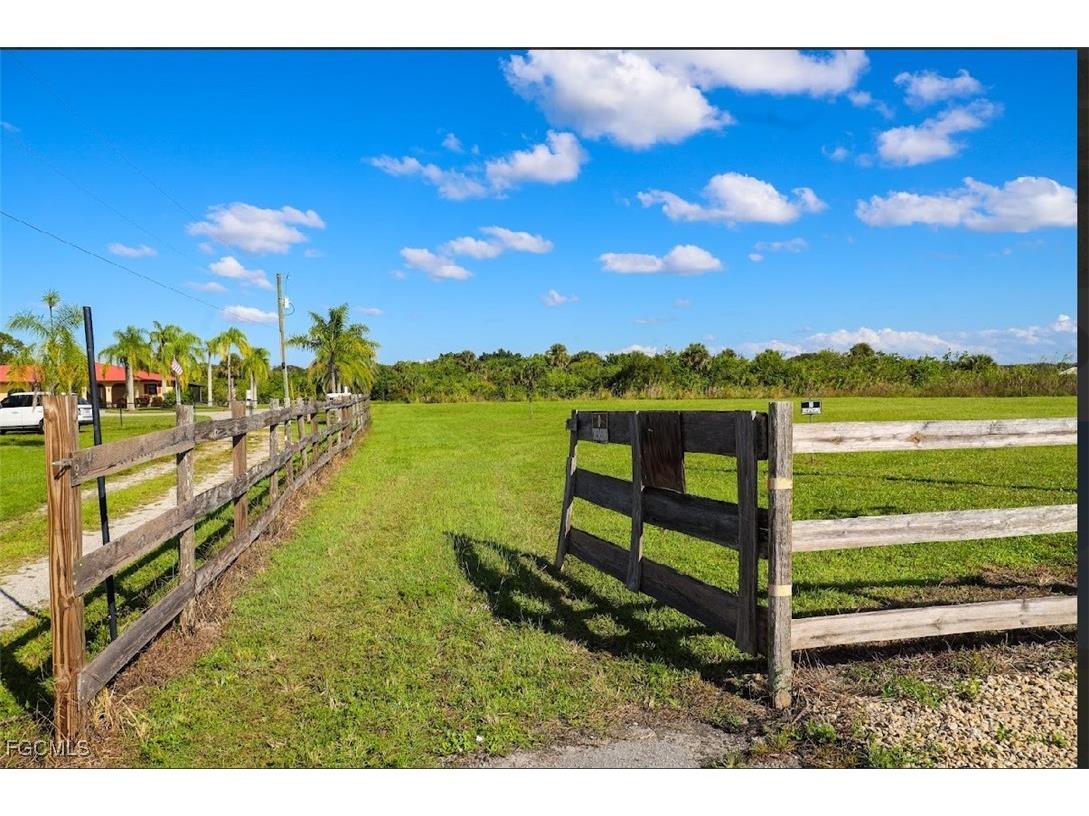 1106 E Anchor Lane Moore Haven FL 33471 2025017534 image2