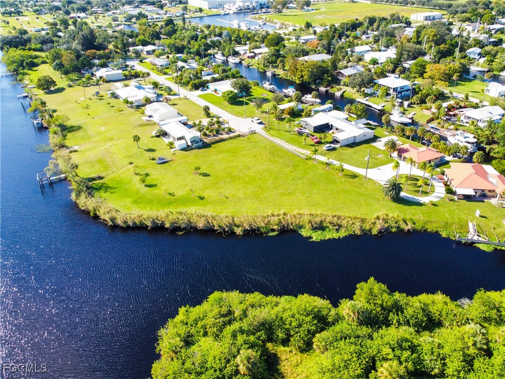 1106 E Anchor Lane Moore Haven FL 33471 2025017534 image8