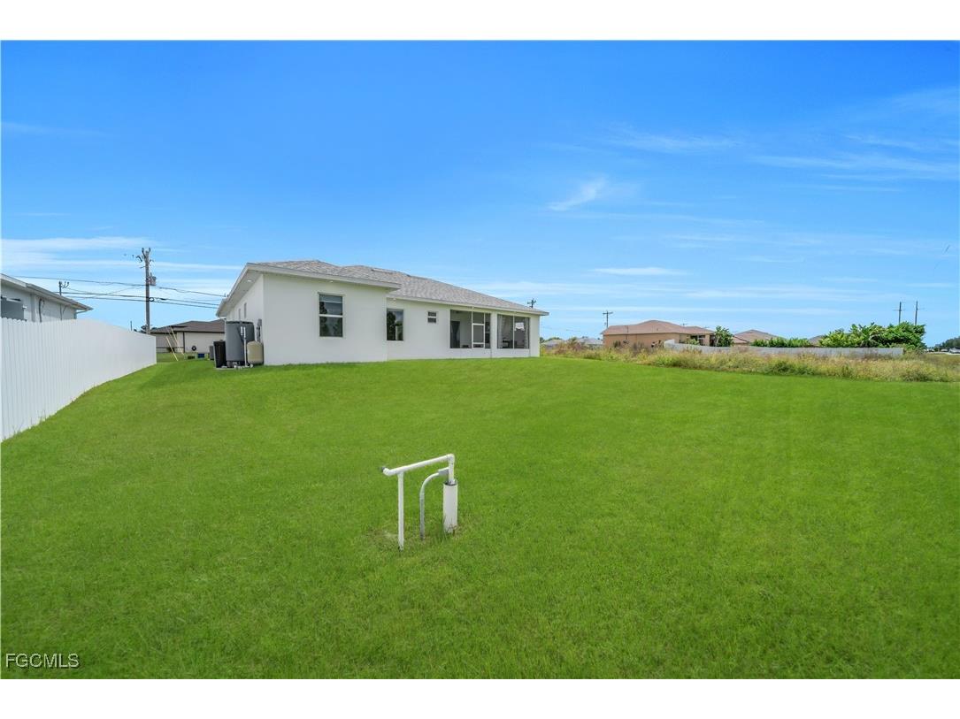 1106 Floyd Avenue S Lehigh Acres FL 33976 2025014819 image34