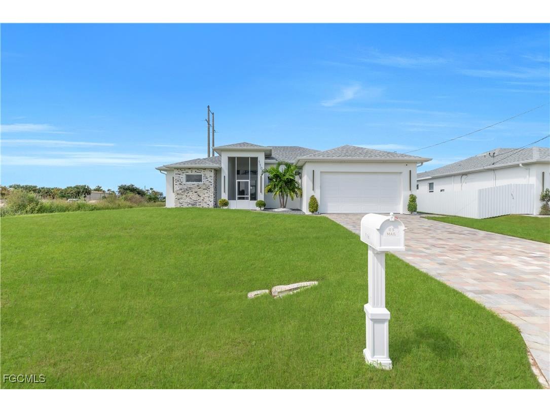 1106 Floyd Avenue S Lehigh Acres FL 33976 2025014819 image4