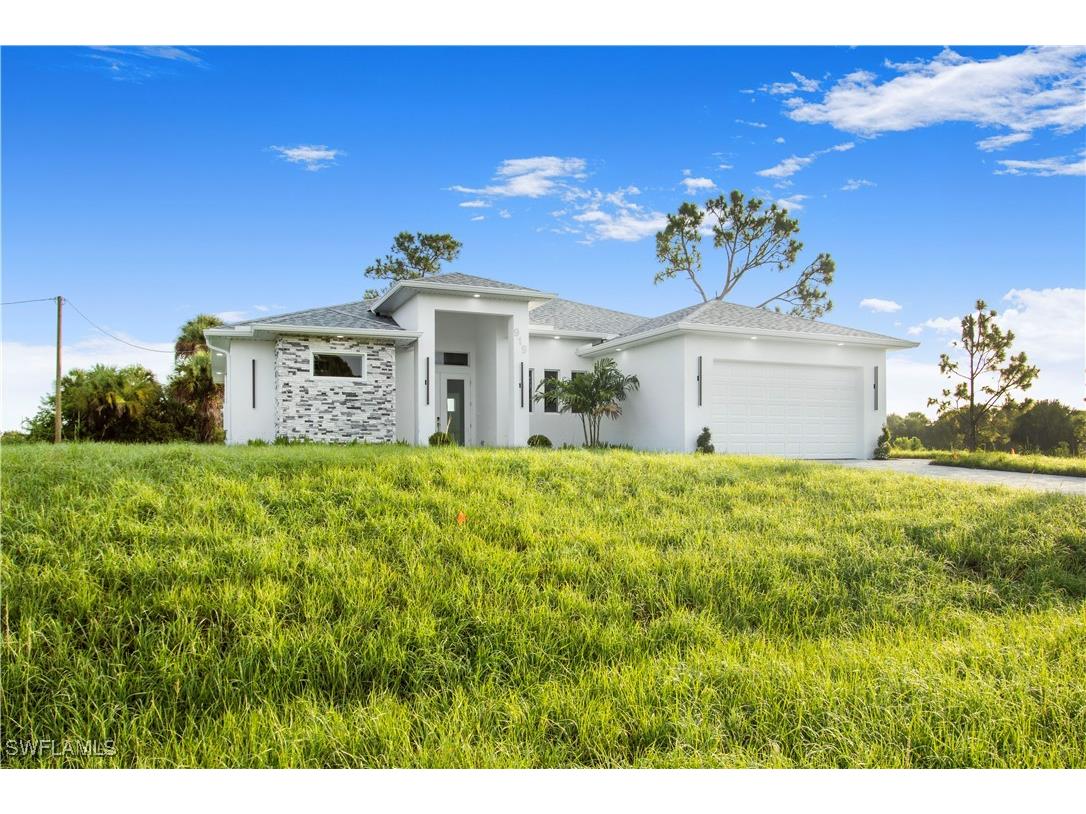 1106 Floyd Avenue S Lehigh Acres FL 33976 224065537 image1