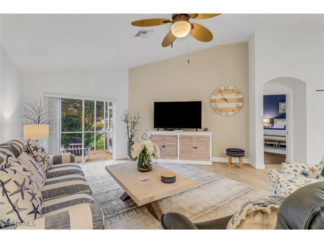 1106 Jardin Drive Naples FL 34104 225058232 image3