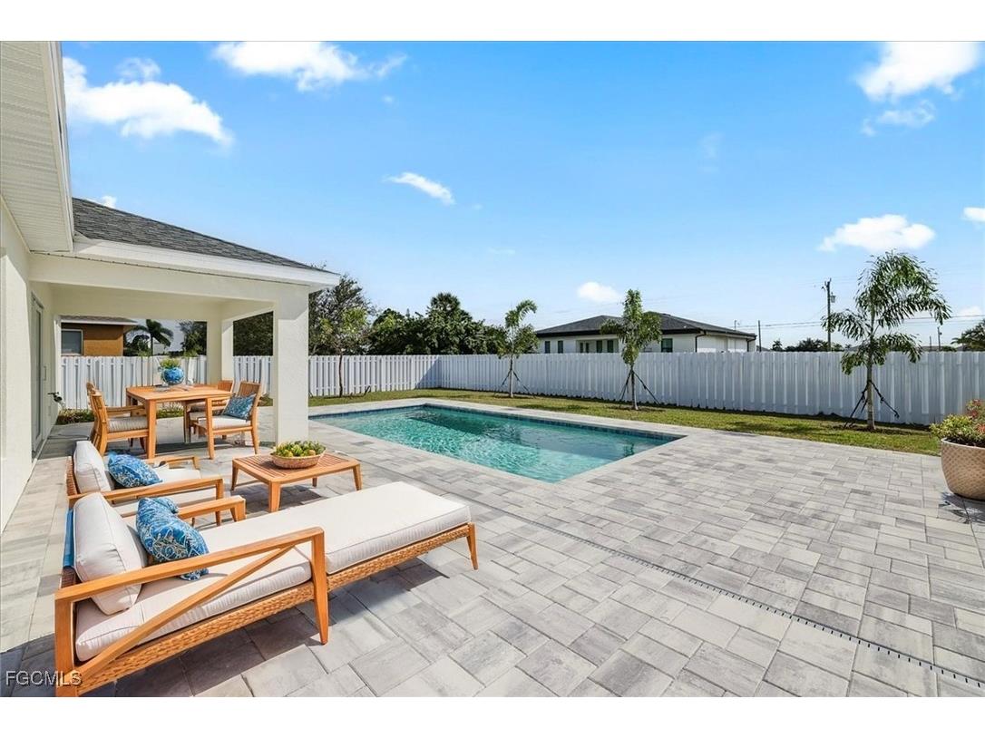 1106 NW 16th Terrace Cape Coral FL 33993 2025019037 image1