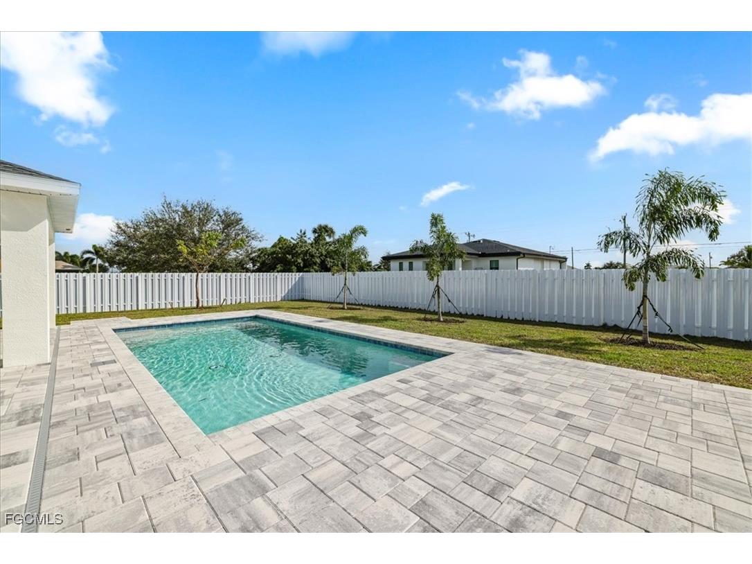 1106 NW 16th Terrace Cape Coral FL 33993 2025019037 image33