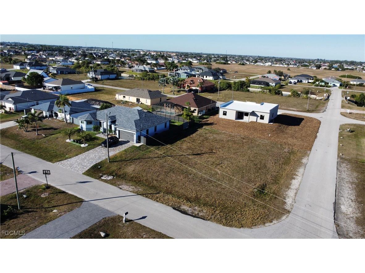 1106 NW 8th Place Cape Coral FL 33993 2026002846 image1