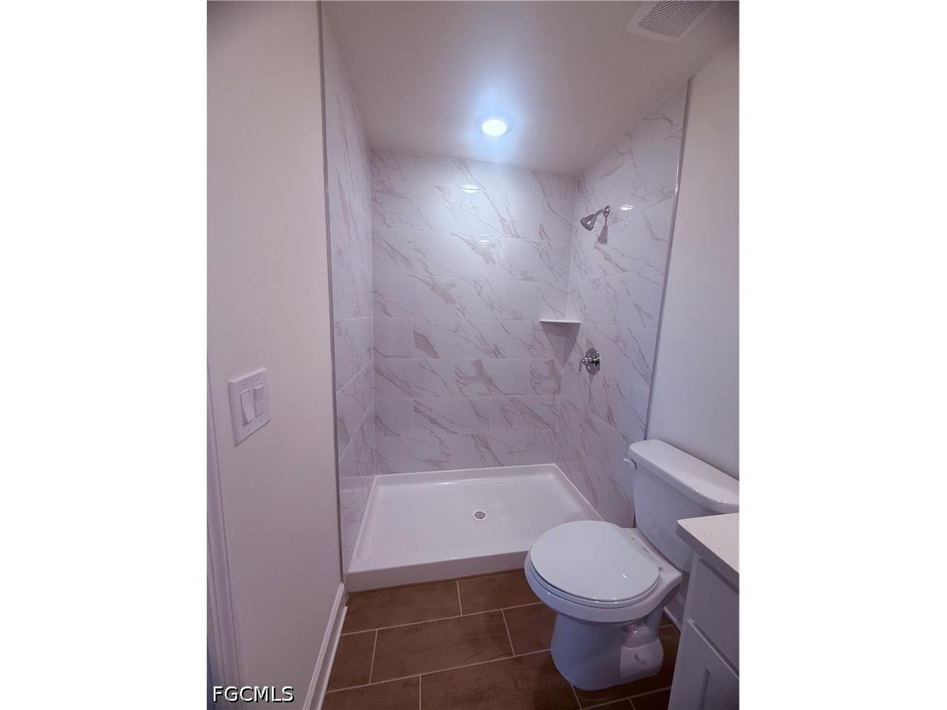 1106 NW 8th Place Cape Coral FL 33993 2026028406 image13