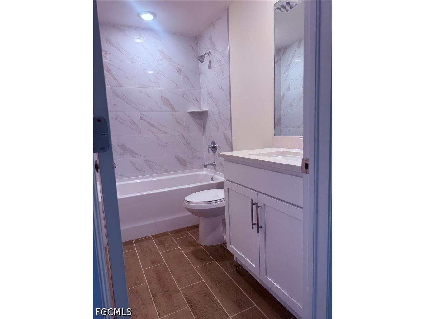 1106 NW 8th Place Cape Coral FL 33993 2026028406 image15