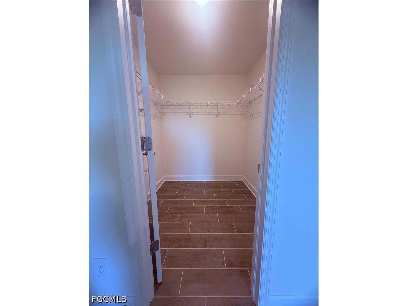 1106 NW 8th Place Cape Coral FL 33993 2026028406 image22