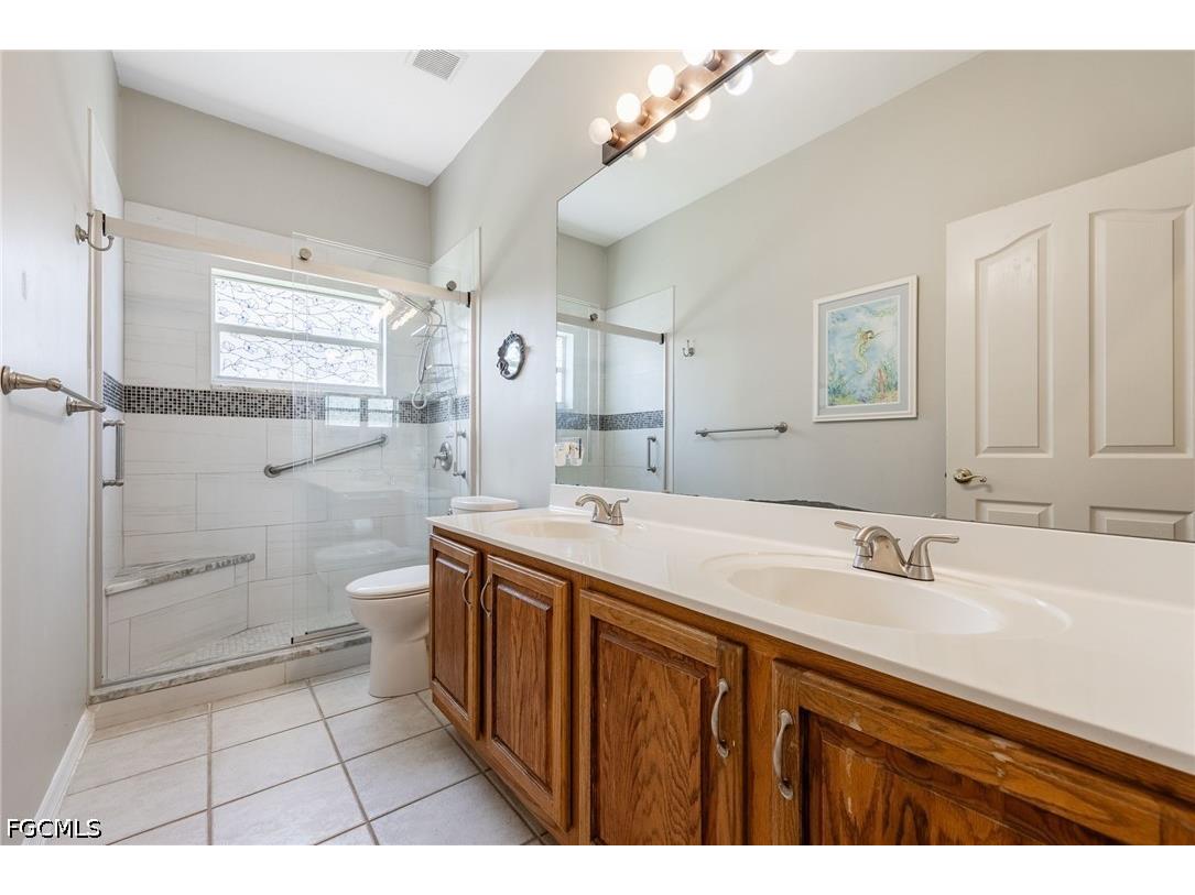 11062 Lakeland Circle Fort Myers FL 33913 2026017717 image18