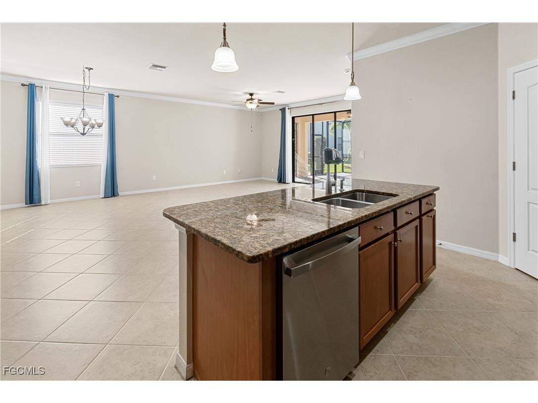 11064 Cherry Laurel Drive Fort Myers FL 33912 2025022850 image11