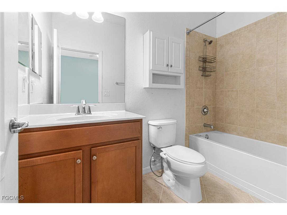 11064 Cherry Laurel Drive Fort Myers FL 33912 2025022850 image14