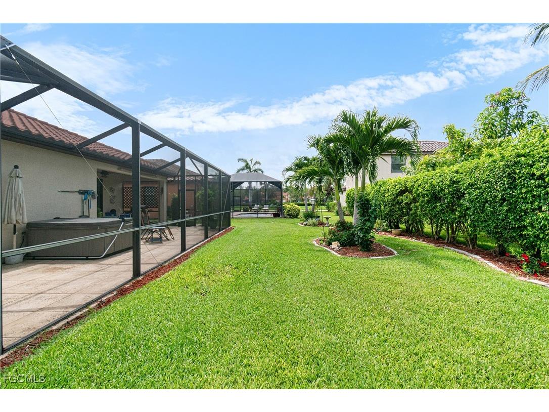 11064 Cherry Laurel Drive Fort Myers FL 33912 2025022850 image29