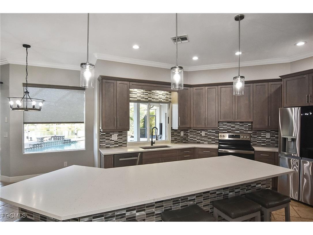 11066 Seminole Palm Way Fort Myers FL 33966 2025019807 image3