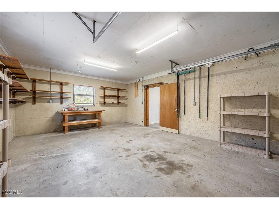 1107 E Anchor Lane Moore Haven FL 33471 2025008519 image24