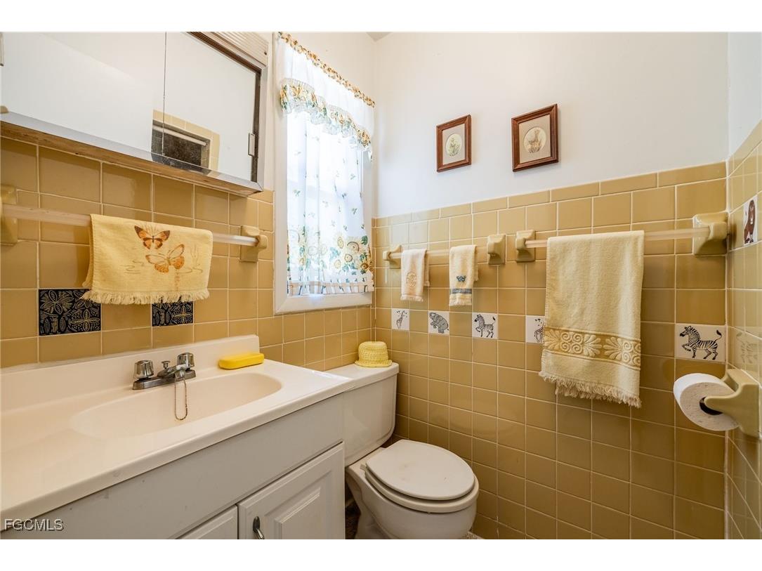 1107 E Anchor Lane Moore Haven FL 33471 2025008519 image28