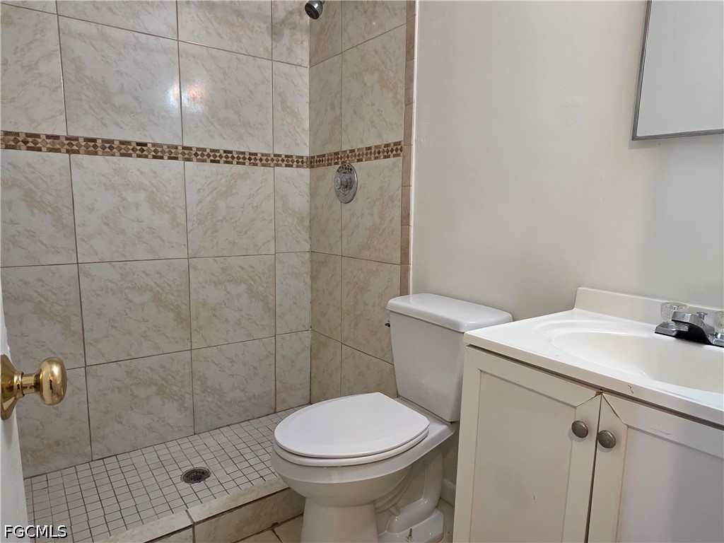 1107 S Loop Boulevard Lehigh Acres FL 33936 2026023614 image9