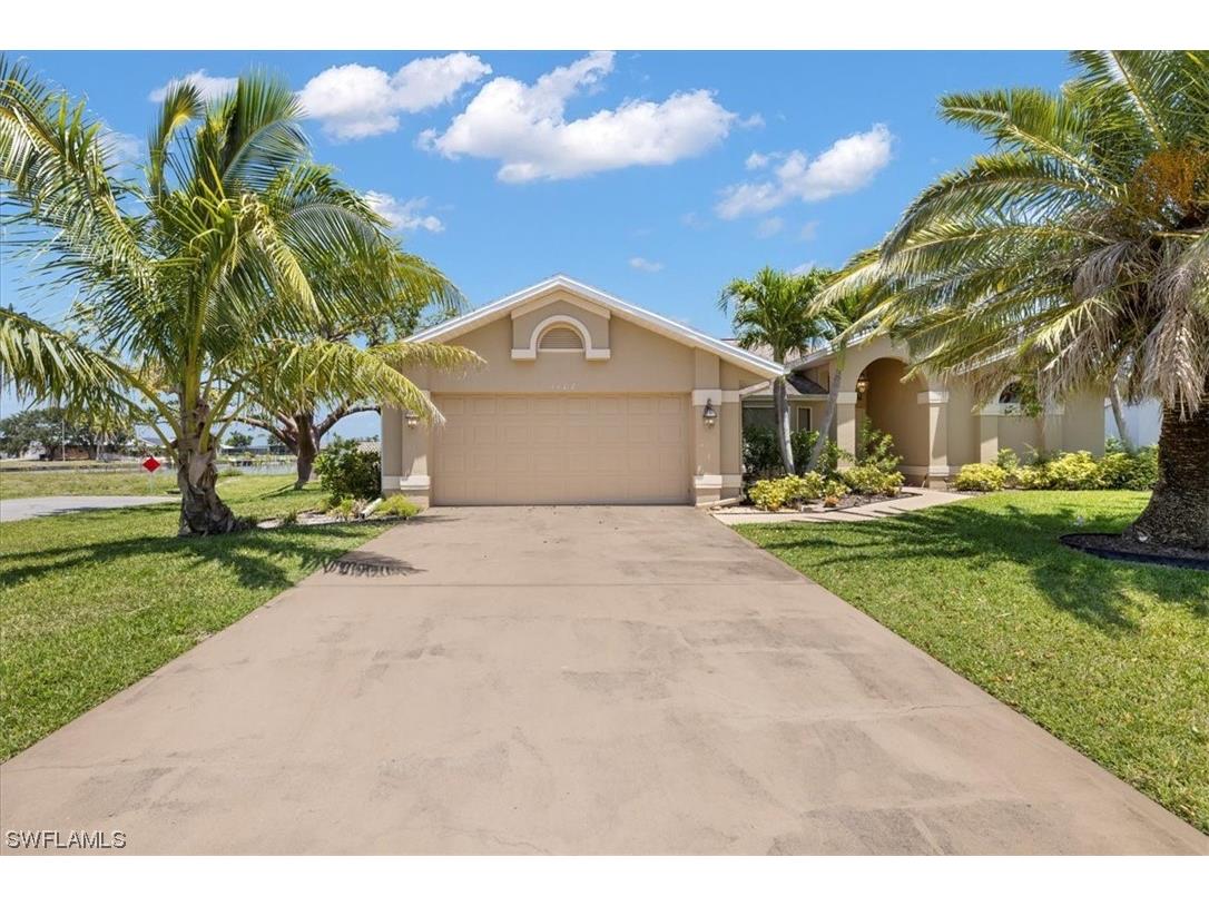 1107 SE 1st Terrace Cape Coral FL 33990 223035134 image1