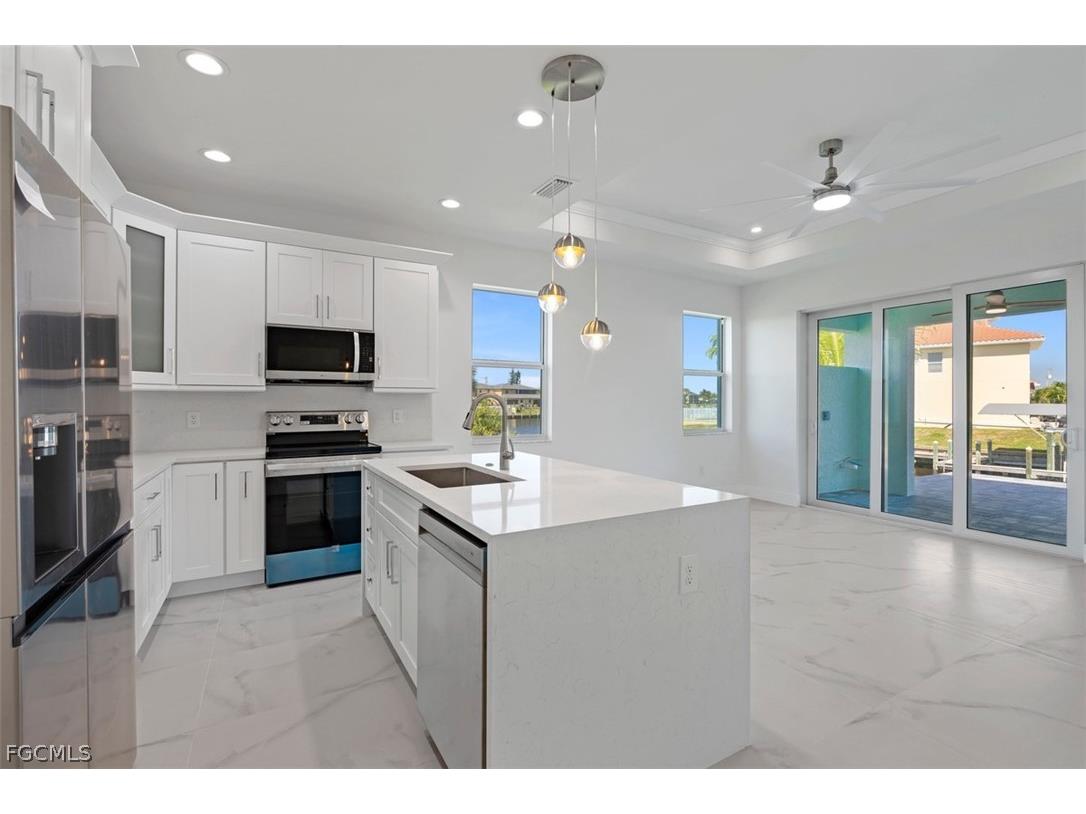 1107 SE 38th Street Cape Coral FL 33904 2026008139 image26