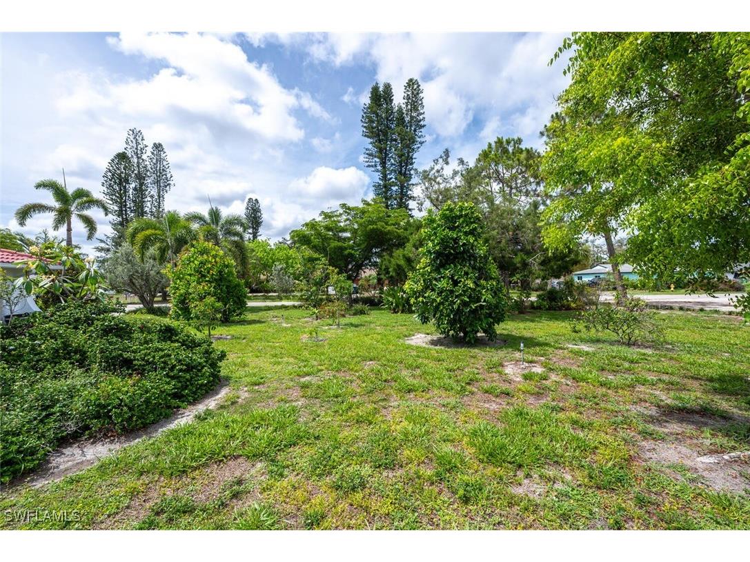 11076 Orangewood Drive Bonita Springs FL 34135 225030016 image1