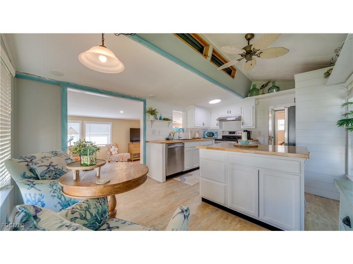 11077 Sunburst Lane Fort Myers FL 33908 2025018062 image11