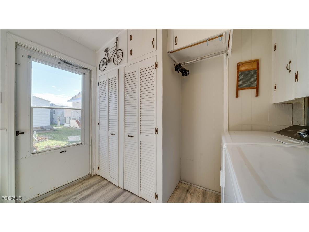 11077 Sunburst Lane Fort Myers FL 33908 2025018062 image24