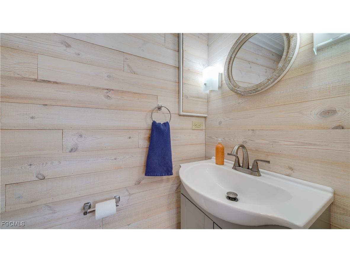 11077 Sunburst Lane Fort Myers FL 33908 2025018062 image7