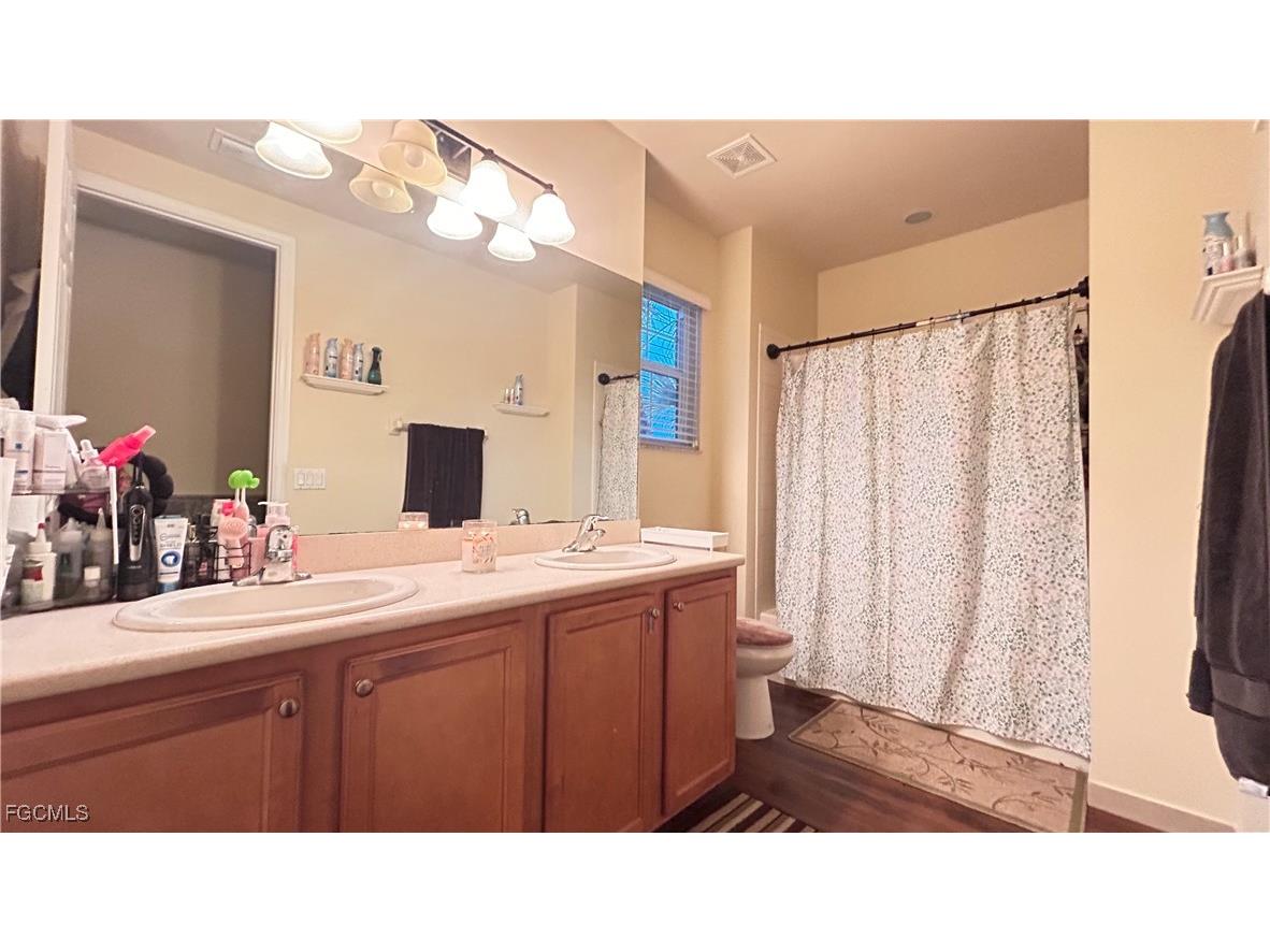 11079 Sparkleberry Drive S Fort Myers FL 33913 2025019160 image35
