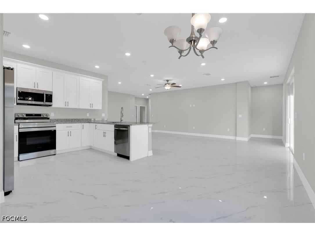 1108 Bainbridge Street Lehigh Acres FL 33974 2026026298 image3