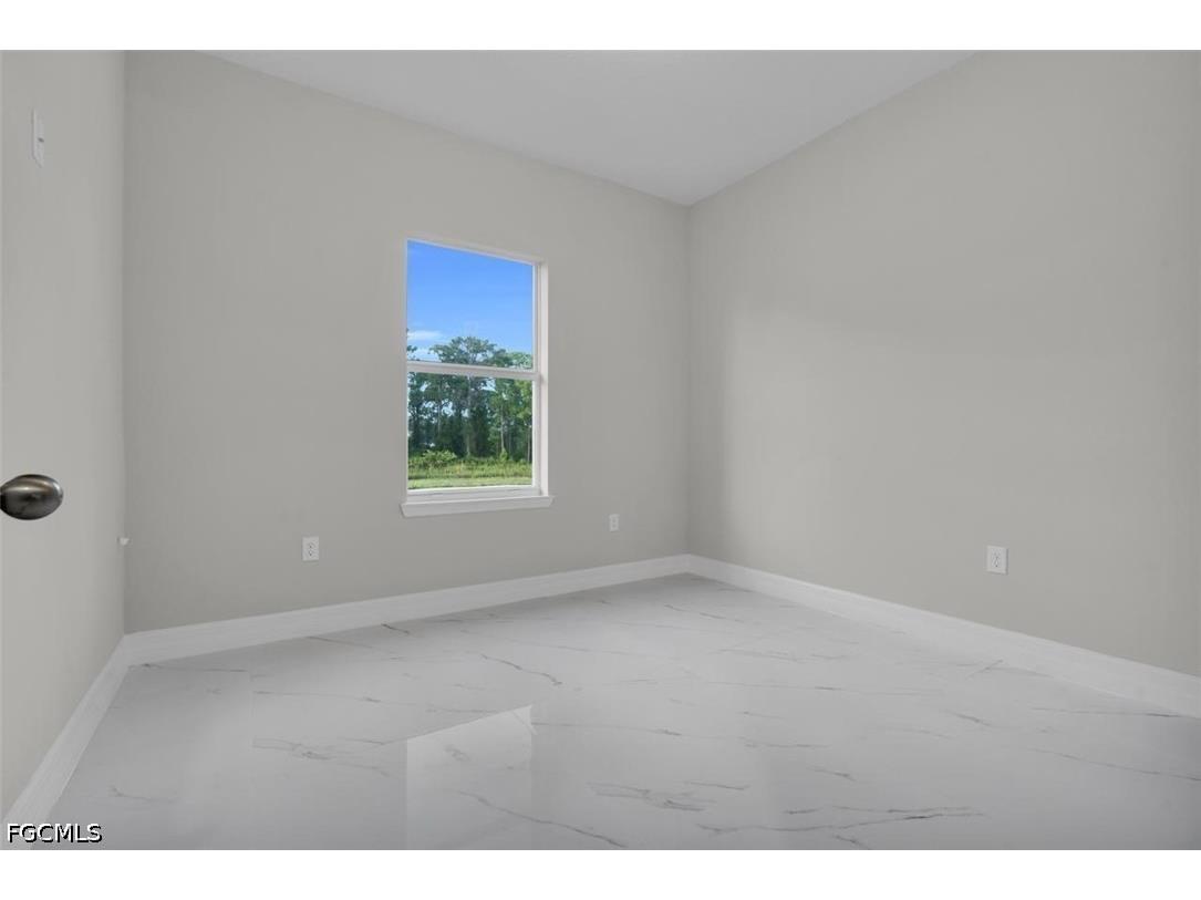 1108 Bainbridge Street Lehigh Acres FL 33974 2026026298 image4