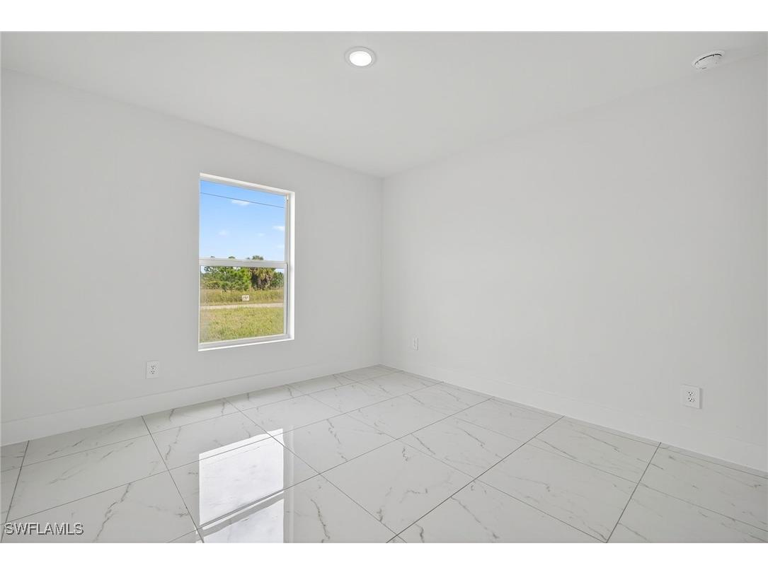 1108 Eauclaire Street E Lehigh Acres FL 33974 225081362 image17