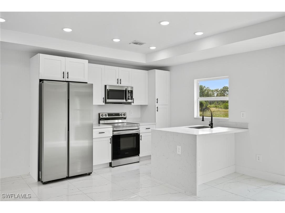 1108 Eauclaire Street E Lehigh Acres FL 33974 225081362 image9