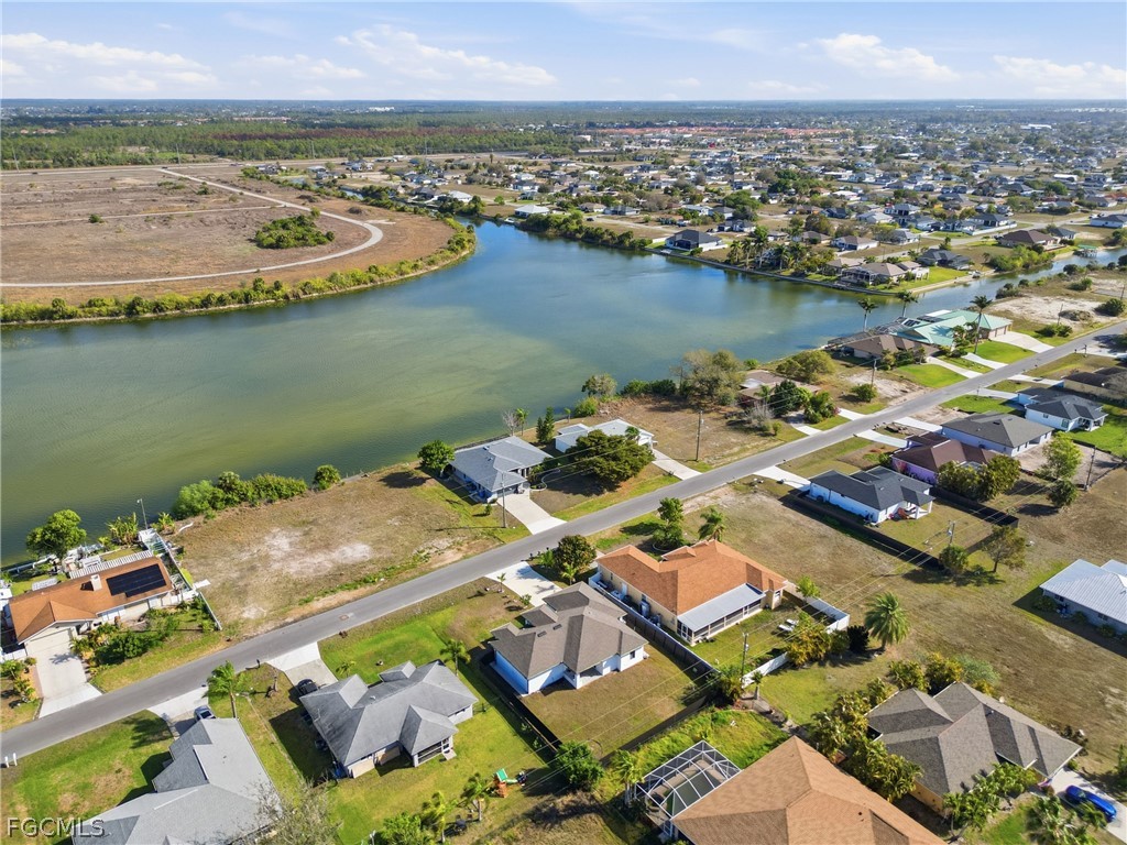 1108 NE 19th Terrace Cape Coral FL 33909 2026012009 image10