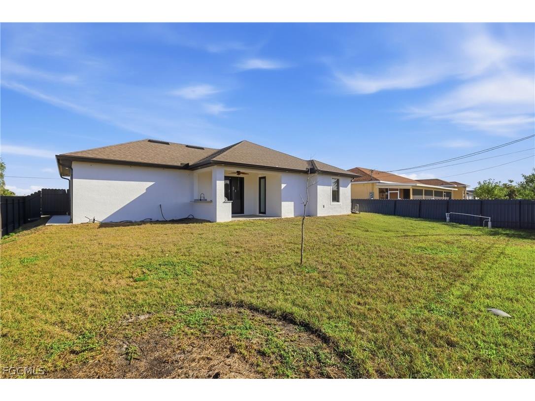1108 NE 19th Terrace Cape Coral FL 33909 2026012009 image14