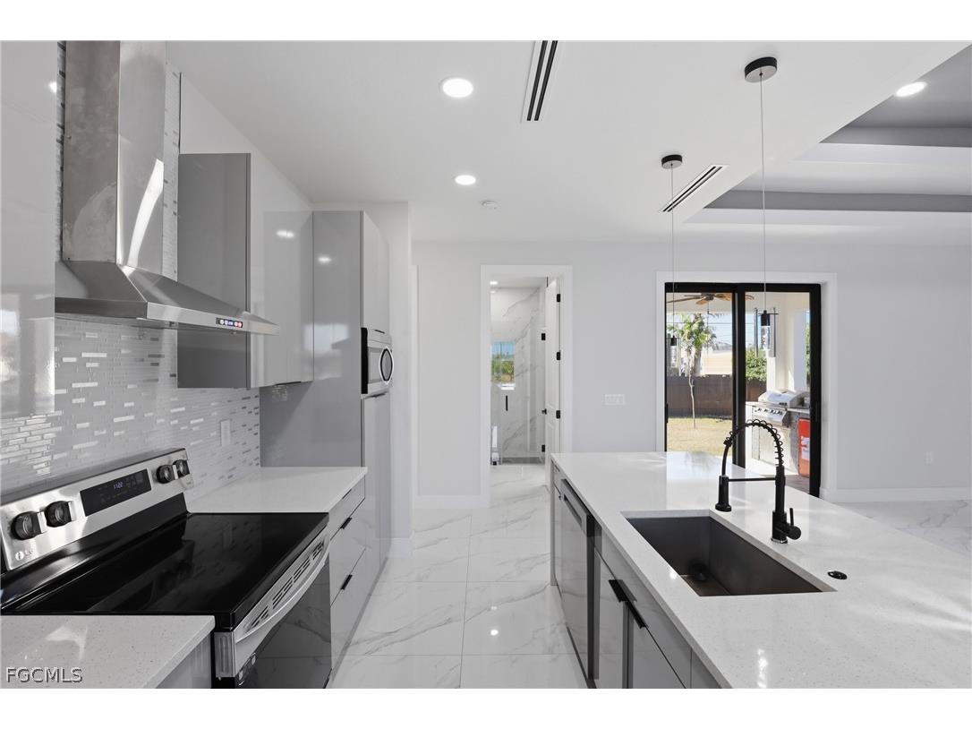 1108 NE 19th Terrace Cape Coral FL 33909 2026012009 image34