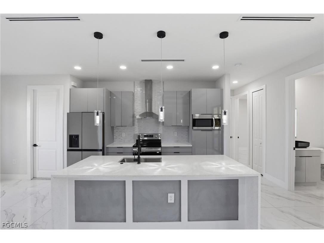 1108 NE 19th Terrace Cape Coral FL 33909 2026012009 image36