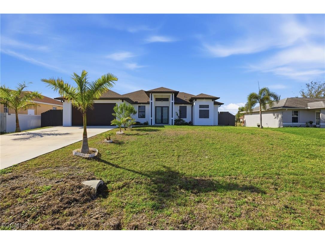 1108 NE 19th Terrace Cape Coral FL 33909 2026012009 image4