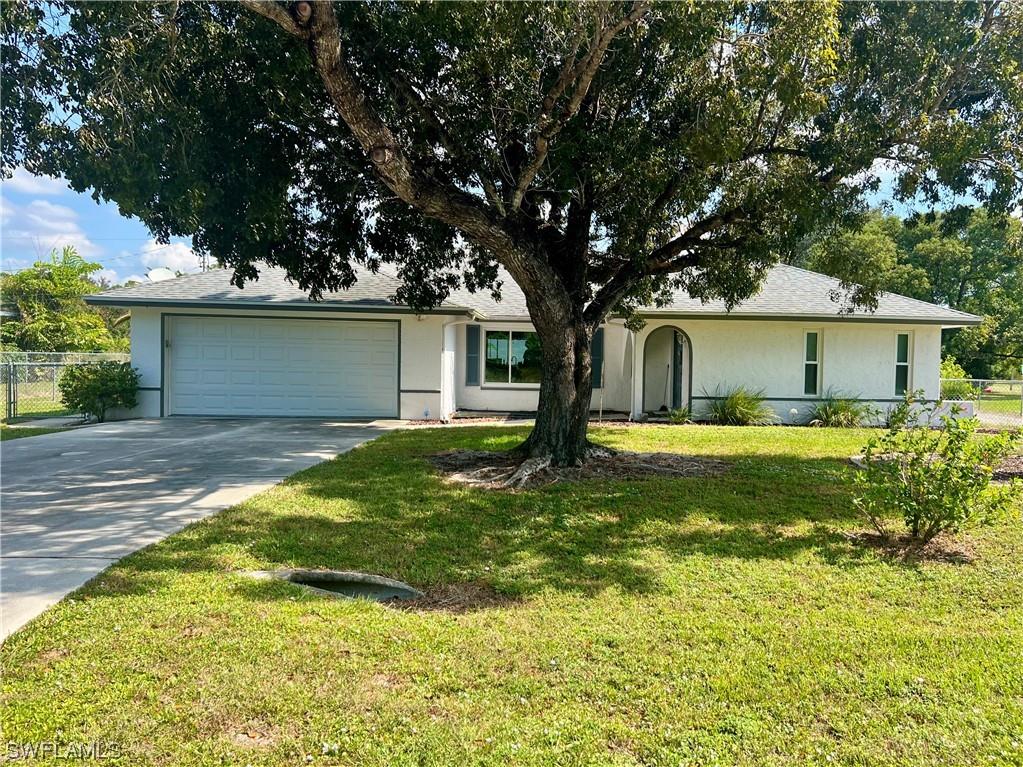 1108 Robert Avenue Lehigh Acres FL 33936 223086098 image1