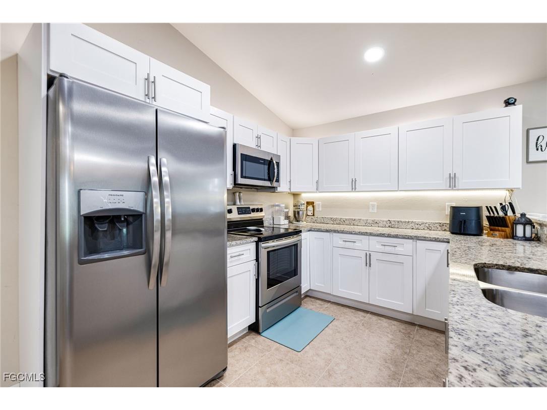 1108 SW 11th Avenue Cape Coral FL 33991 2025010750 image13